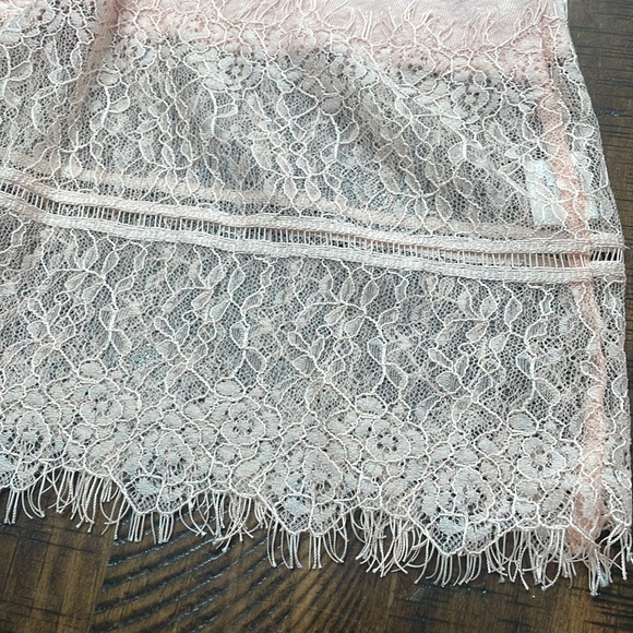 DELETTA by ANTHROPOLOGIE Lace Top - Picture 9 of 12